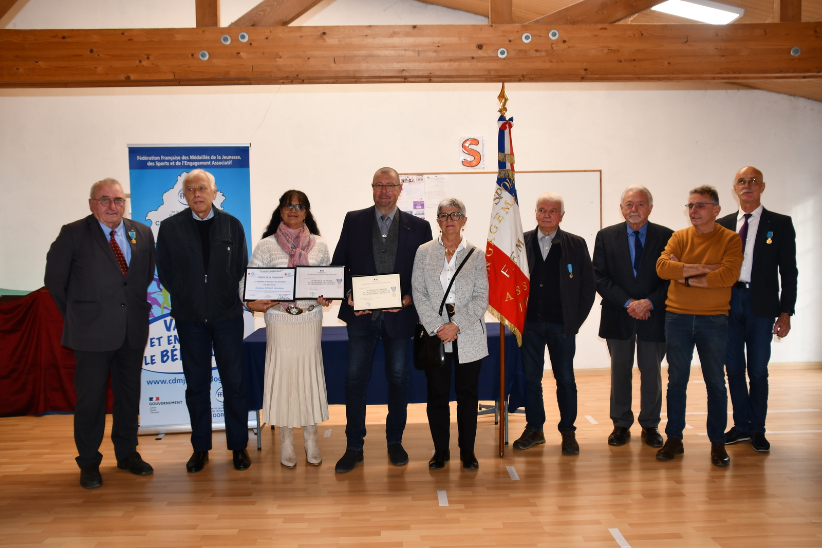 Dordogne : remise diplômes médaille ministérielle