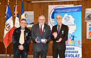 Dordogne : remise de médailles ministérielles et une plaquette fédérale Or