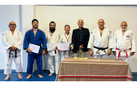 Pyrénées-Atlantiques : Remise de récompenses à 3 bénévoles du club SJLO Judo et Jiu Jitsu de Ciboure.
