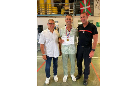 Pyrénées Atlantiques : Jean-Louis GRACIET reçoit la médaille départementale de bronze
