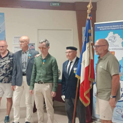 Dordogne : Remise de la médaille ministérielle échelon bronze à M. Arnaud LEGRAND